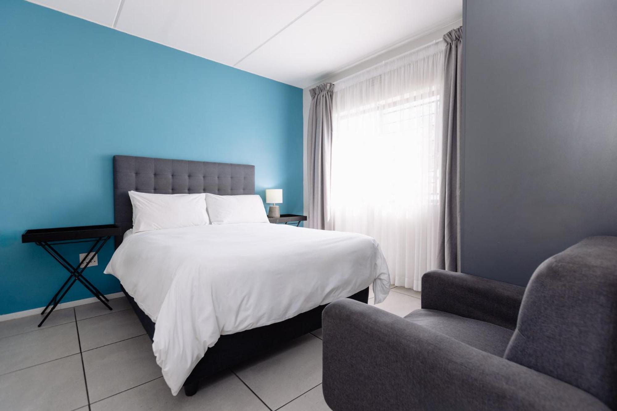 Mint Express Sandton View Йоханнесбург Экстерьер фото